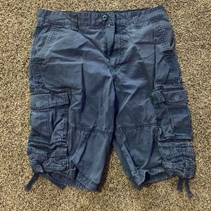 Men’s dark blue shorts